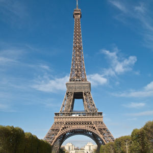 Pari Luxury Tour – 5 Days